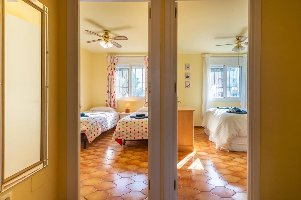 3 Bedroom House, 400m To The Beach, Near La Cala De Mijas Feriehus *